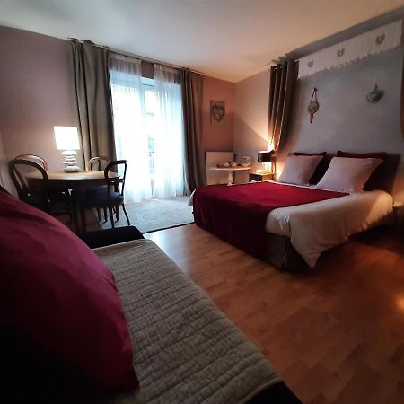 Au Fil De Lods Bed & Breakfast Luaran gambar
