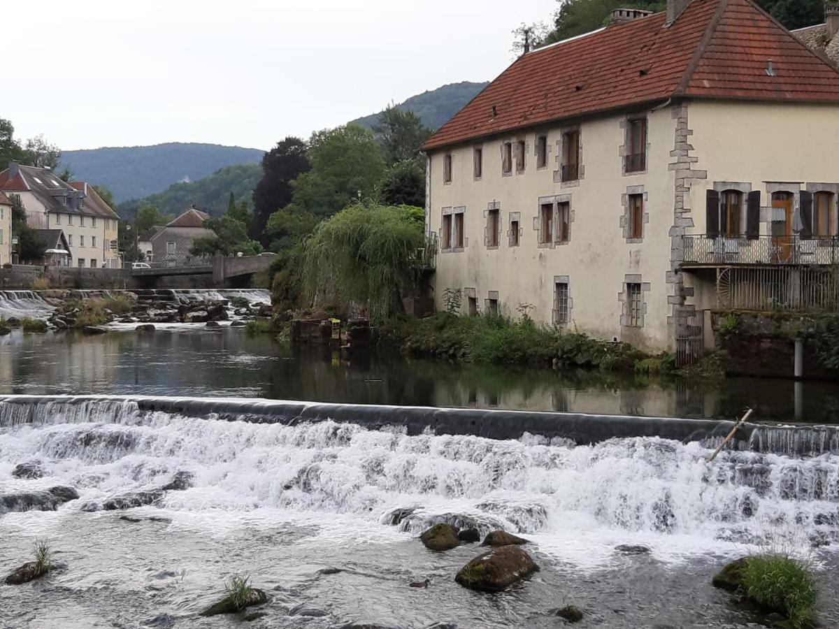 Au Fil De Lods Bed & Breakfast Luaran gambar