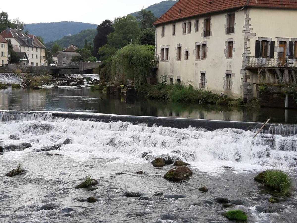 Au Fil De Lods Bed & Breakfast Luaran gambar