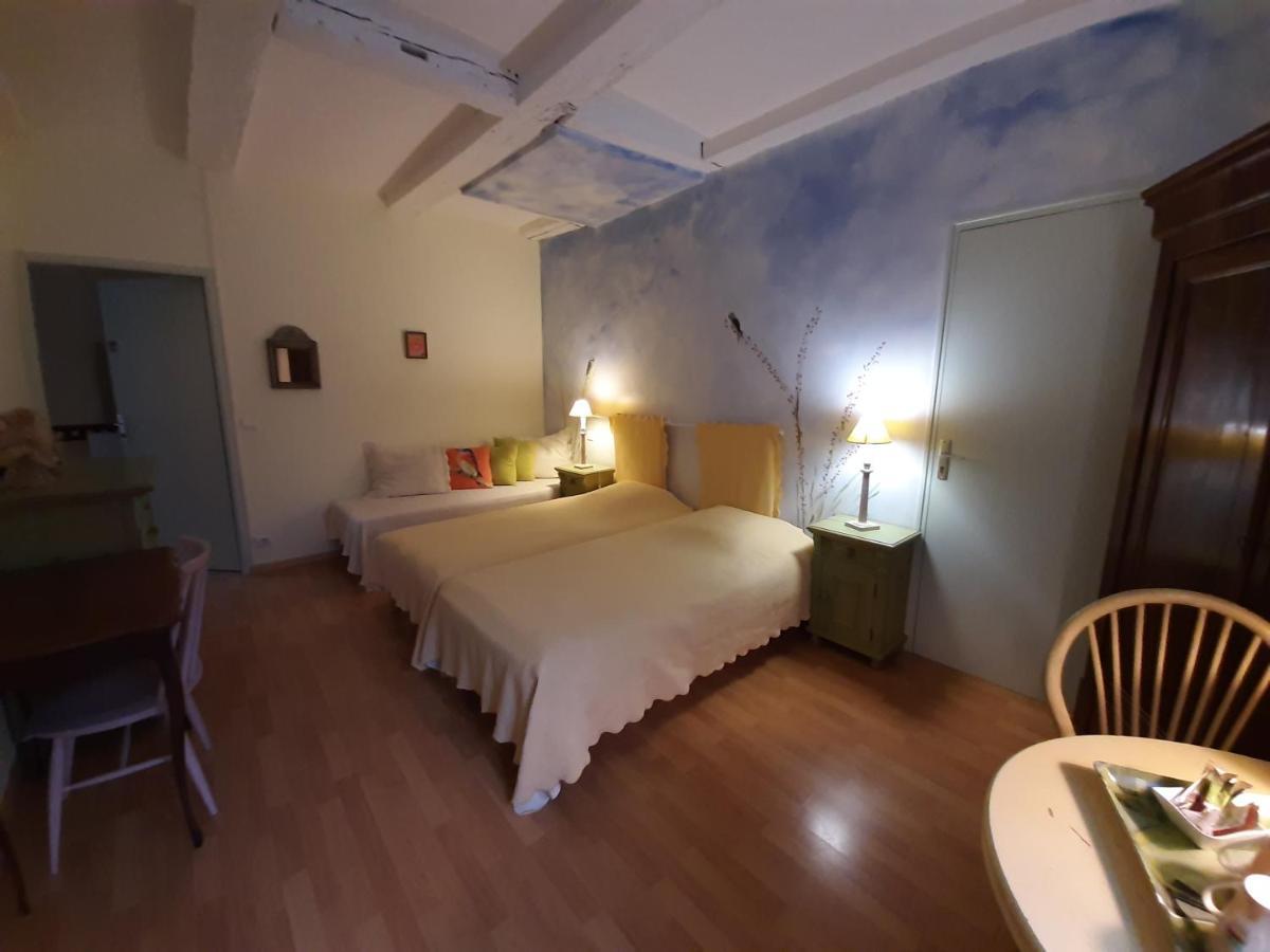 Au Fil De Lods Bed & Breakfast Luaran gambar