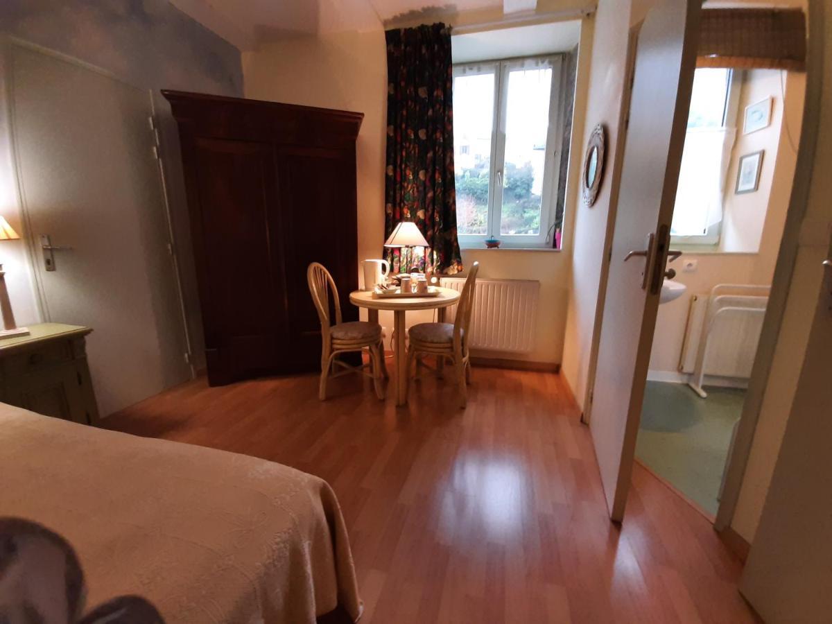 Au Fil De Lods Bed & Breakfast Luaran gambar