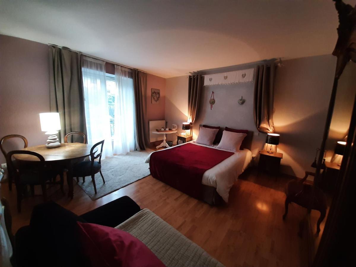 Au Fil De Lods Bed & Breakfast Luaran gambar