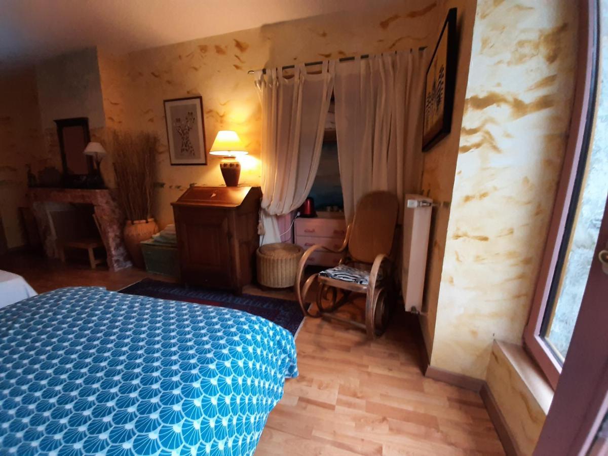 Au Fil De Lods Bed & Breakfast Luaran gambar